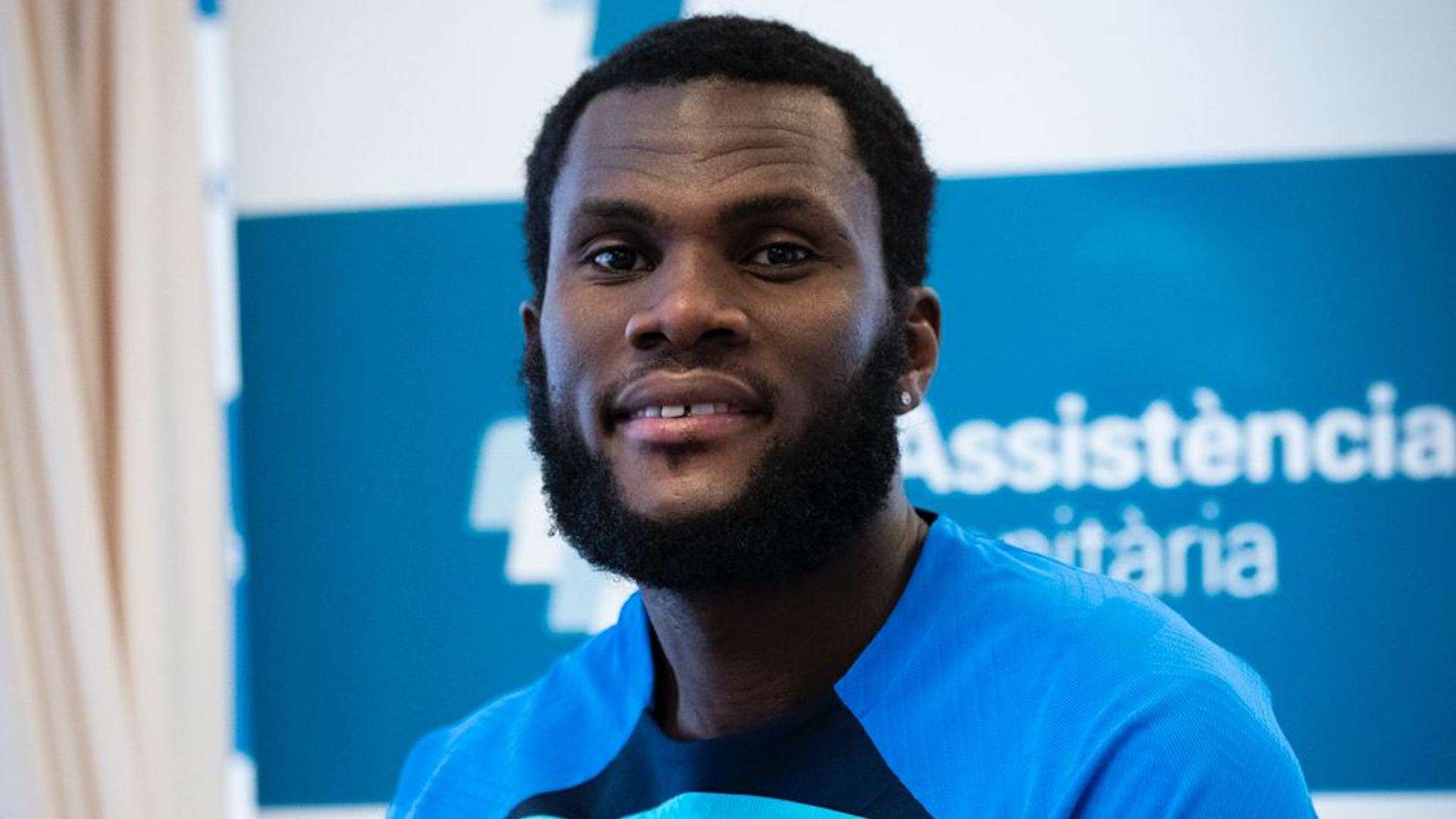 同时也让球 同时也让球